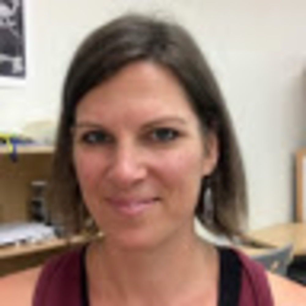 Meet your Posher, Julia